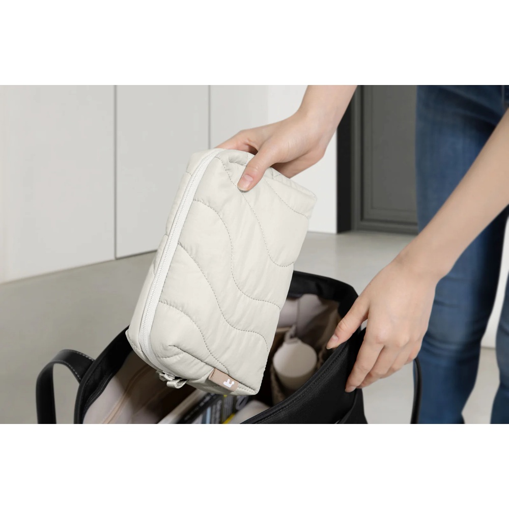 BOLSA DE ACCESORIOS ACOLCHADA A27P1T1 RIBERA DEL LAGO TOMTOC