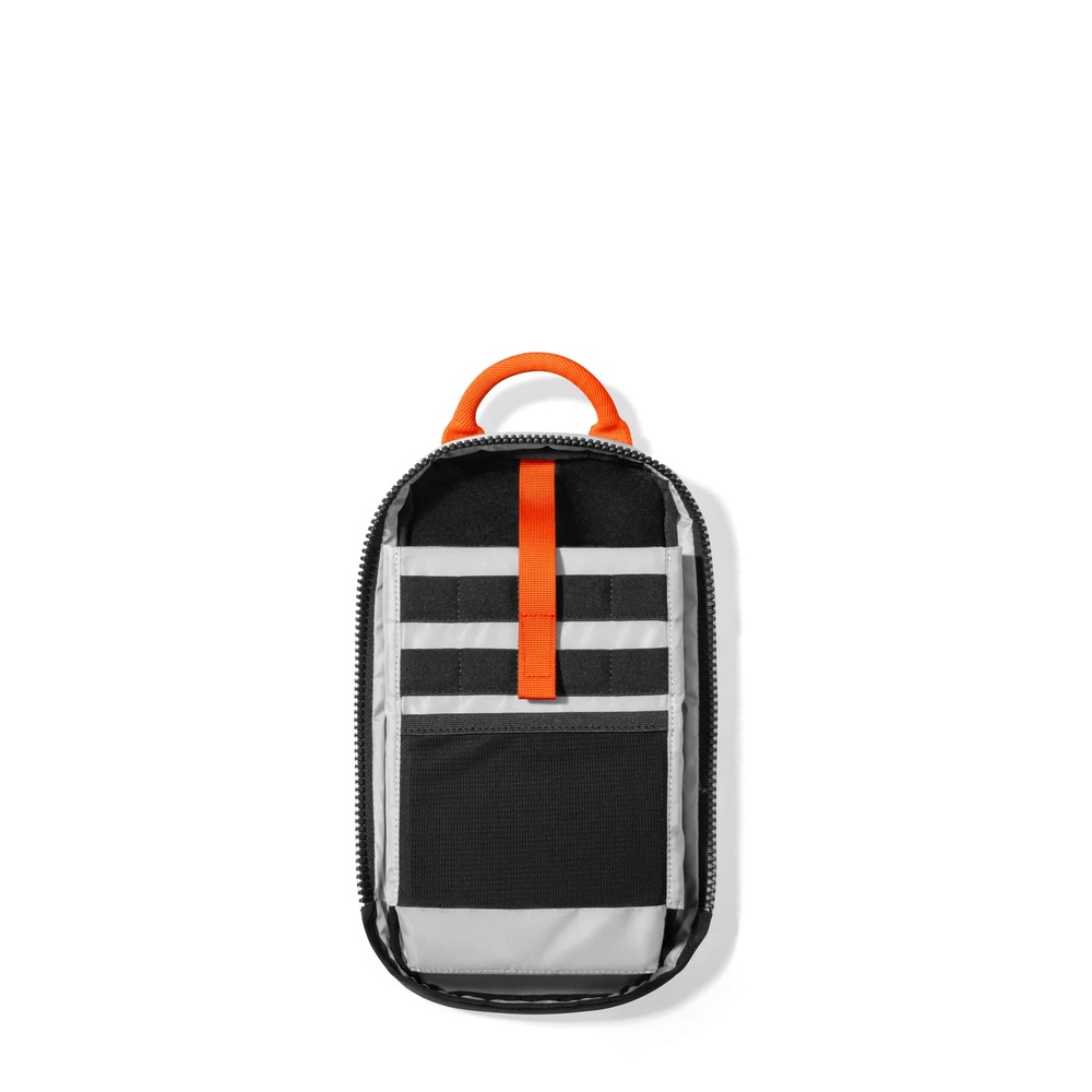 BOLSA DE VIAJE G49S1G1 GRIS TOMTOC