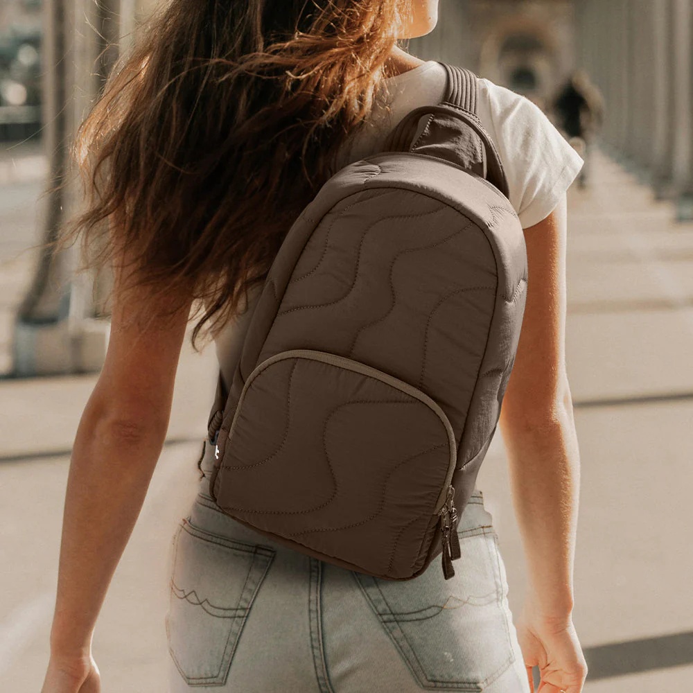 MOCHILA T/BANDOLERA ACOLCHADA T36M1Y1 SOMBRA DE TIERRA TOMTO